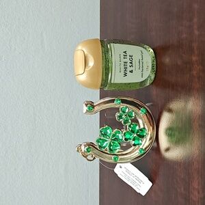 Bath & Body Works LUCKY HORSESHOE & CLOVERS Pocketbac Holder & Pocketbac